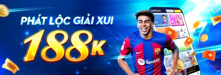 Biểu ngữ khuyến mãi với các giải thưởng và cúp bóng đá